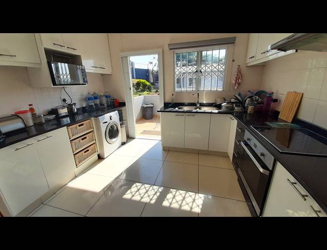 3 BEDROOM APARTMENT TO LET IN SUNNINGDALE